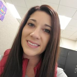 Meet your Posher, Debra